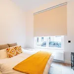 Your Antwerp Adventure Sleeps 4