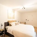 Your Antwerp Adventure Sleeps 4